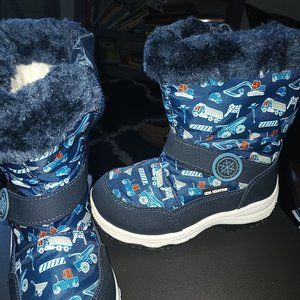 snow boots